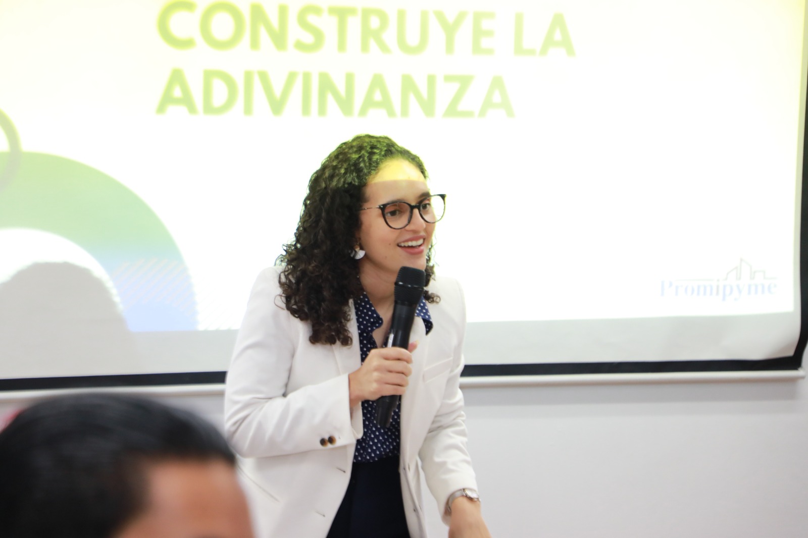 Emprendedurismo: Aprovechando las Oportunidades de Formación y Desarrollo para el Éxito